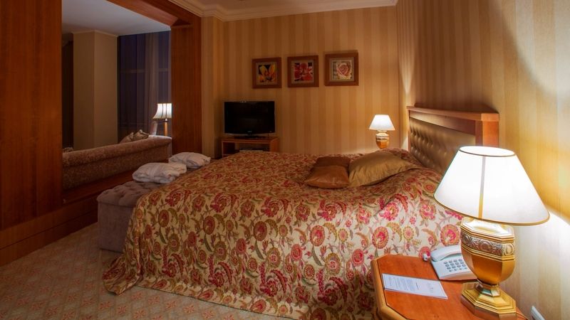 Rixos-Prykarpattya Resort Truskavets Ngoại thất bức ảnh