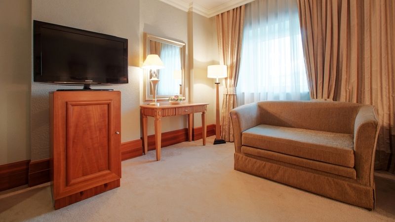 Rixos-Prykarpattya Resort Truskavets Ngoại thất bức ảnh